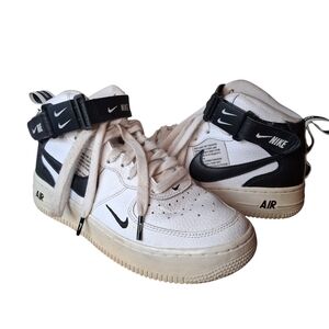 Nike White and Black High-Top Athletic Sneakers with Strap